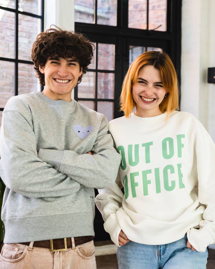 Out of Office Sweatshirt in Off White