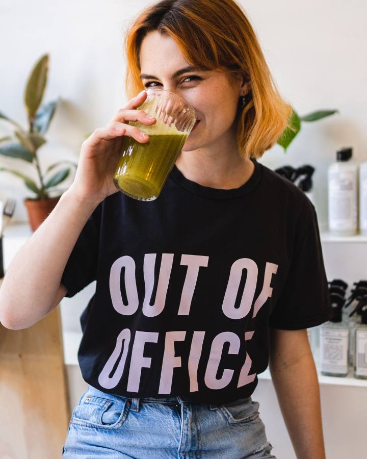 Out of Office T-Shirt in Black Rock